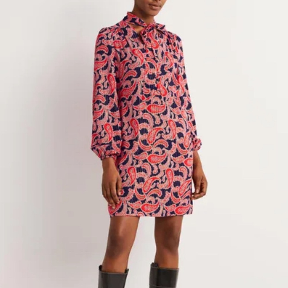 Boden Tie Neck Mini Dress in Red and Blue Paisley Cluster Twee Women’s Size 14